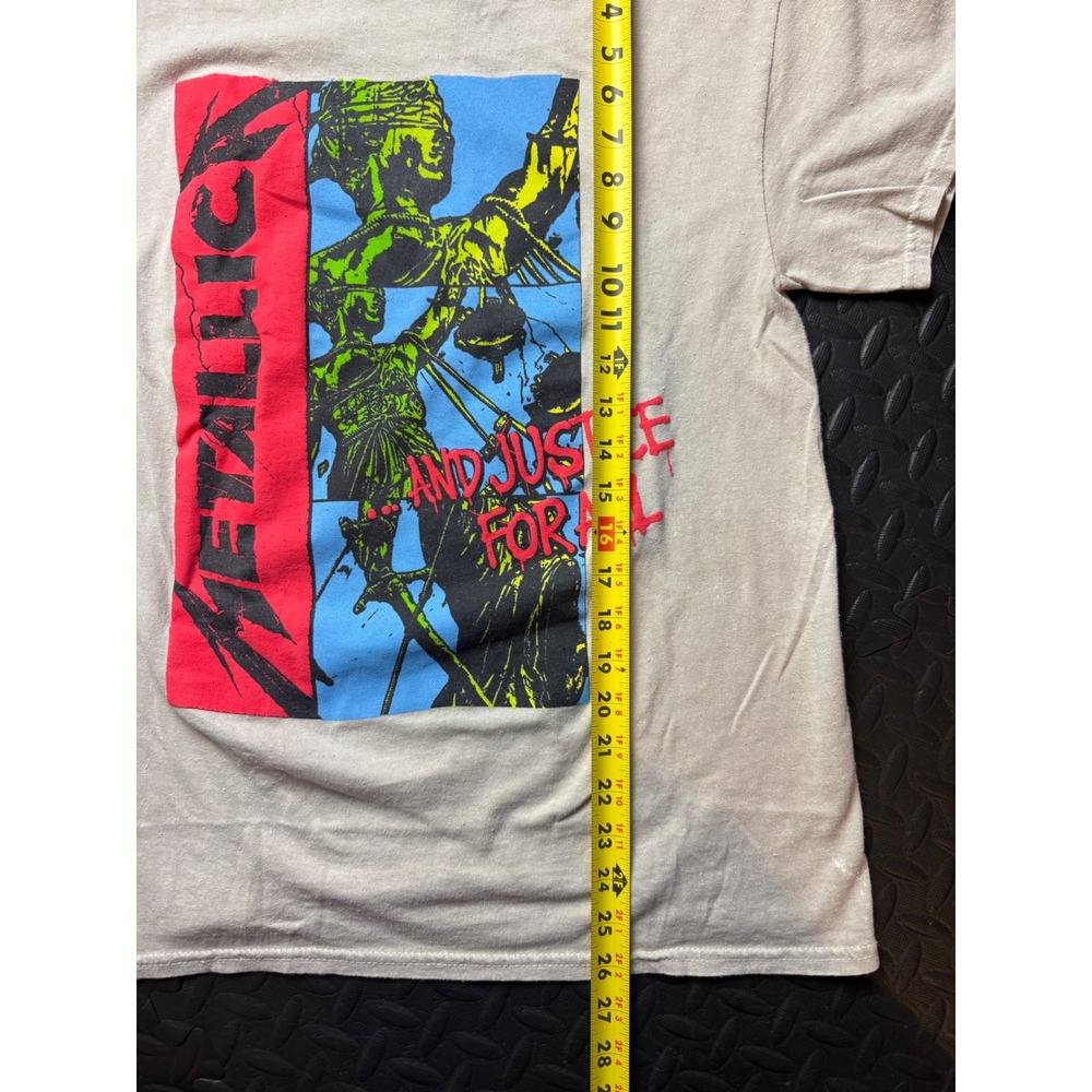Metallica And Justice For All Graphic T-Shirt Tan Mens Small 2022 Band Tee SM - Picture 5 of 6